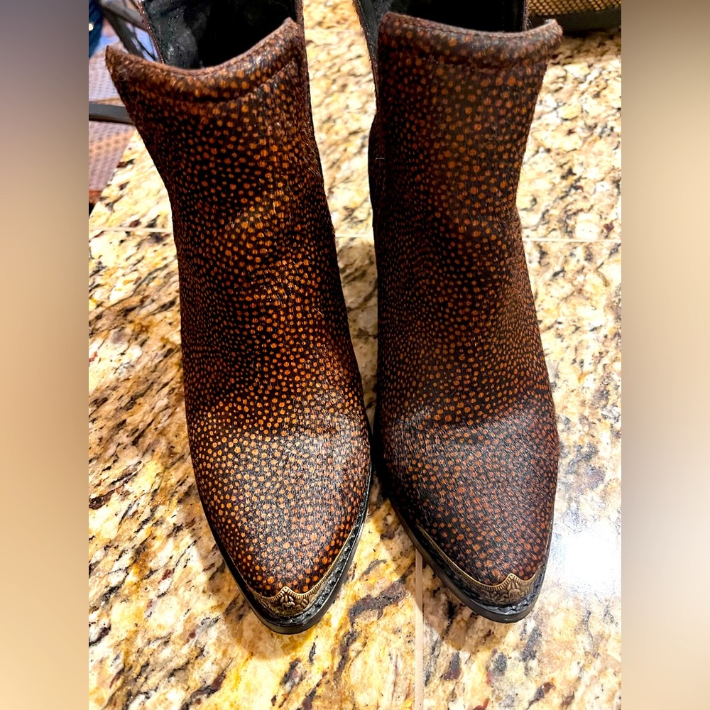 Jeffrey Campbell Cromwell bootie